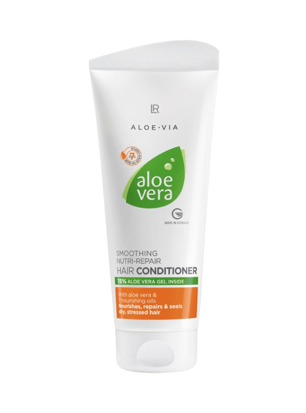 ube d'après-shampoing "Aloe Vera Nutri-Repair", contenant 15 % de gel d'Aloe Vera et 7 huiles précieuses, conçu pour lisser et hydrater les cheveux tout en les protégeant.