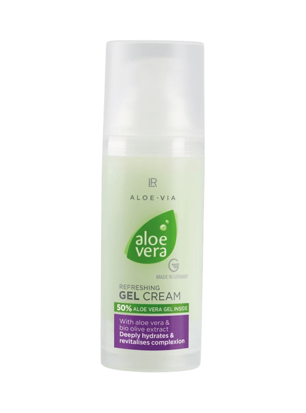 Crème-gel hydratant Aloe Vera avec extrait d'olive bio - Une formule innovante qui allie l'hydratation intense de l'Aloe Vera à la douceur nourrissante de l'olive pour revitaliser la peau et la préparer parfaitement au maquillage. Idéale pour les peaux mixtes, cette texture non grasse offre une absorption rapide et une sensation de fraîcheur durable.