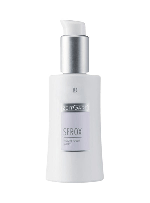 Flacon de sérum "Serox Instant Result" pour la réduction des rides, combinant Ameliox® et Polylift® pour une peau lisse et un teint affiné.<br />
